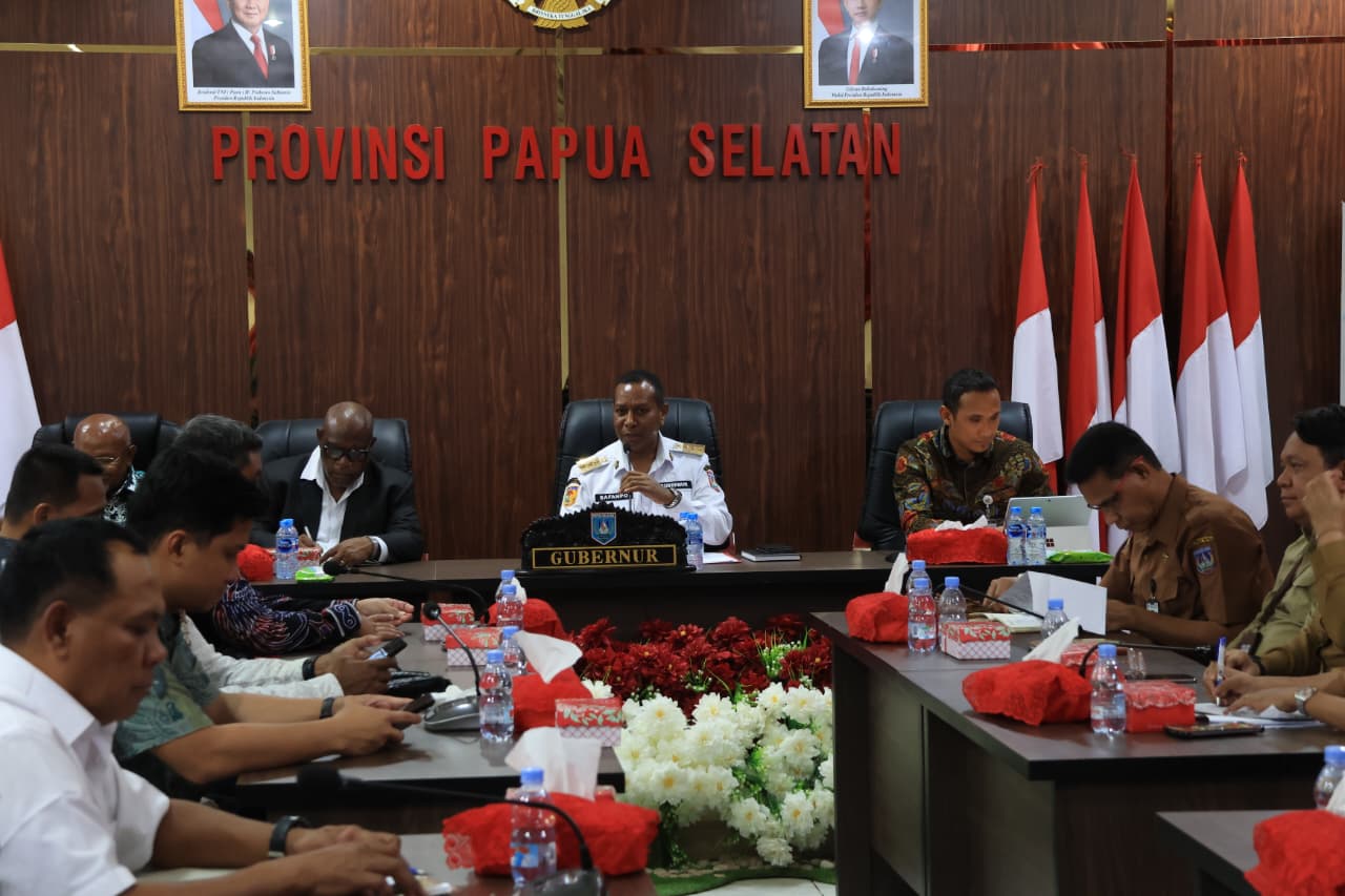 Gubernur Safanpo Minta Pertamina Tertibkan Distributor BBM Tidak Legal