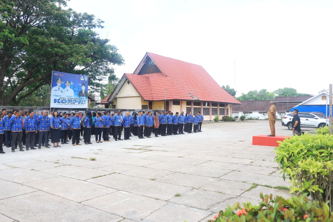 Pimpin Apel, Sekda Ferdinandus Tekankan Pentingnya Kepatuhan dan Disiplin ASN