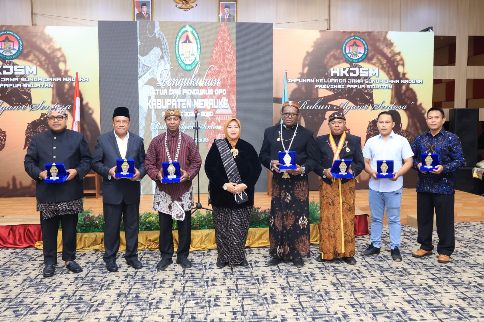 Gubernur Apolo: HKJSM Harus Rangkul Semua Etnis Bangun Papua Selatan