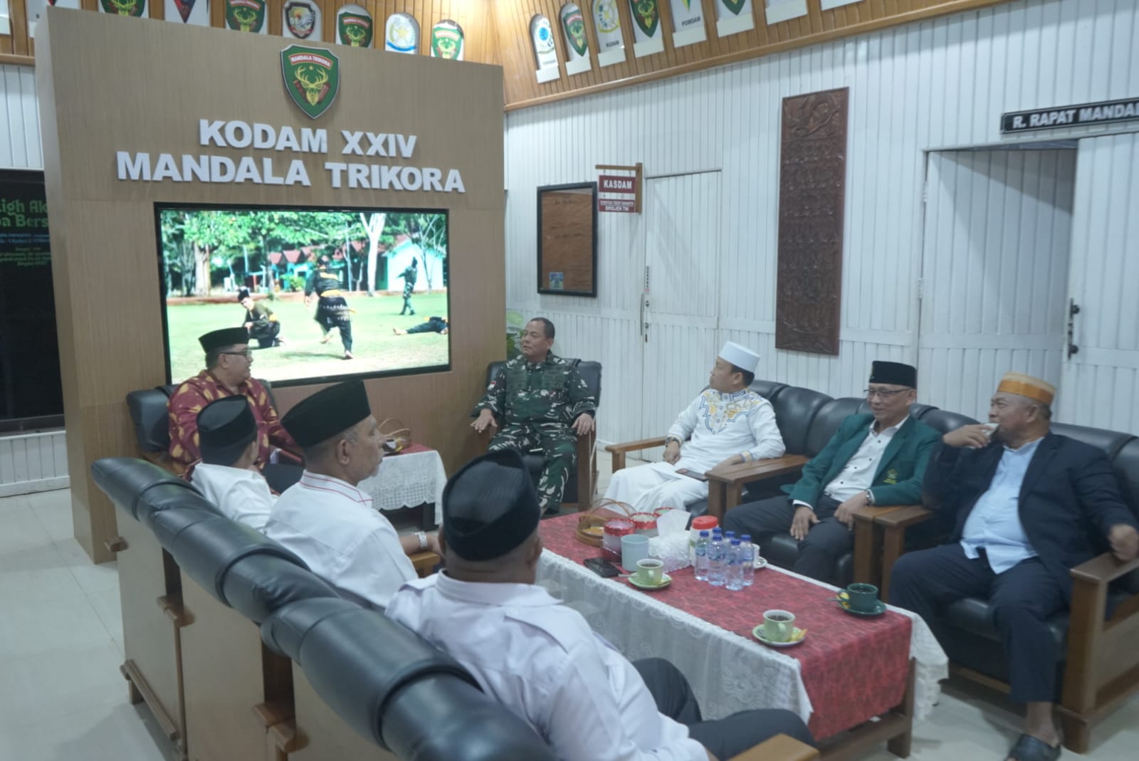 Staf Ahli Gubernur Hadiri Tabligh Akbar dan KKR, Perkuat Persatuan dan Keimanan