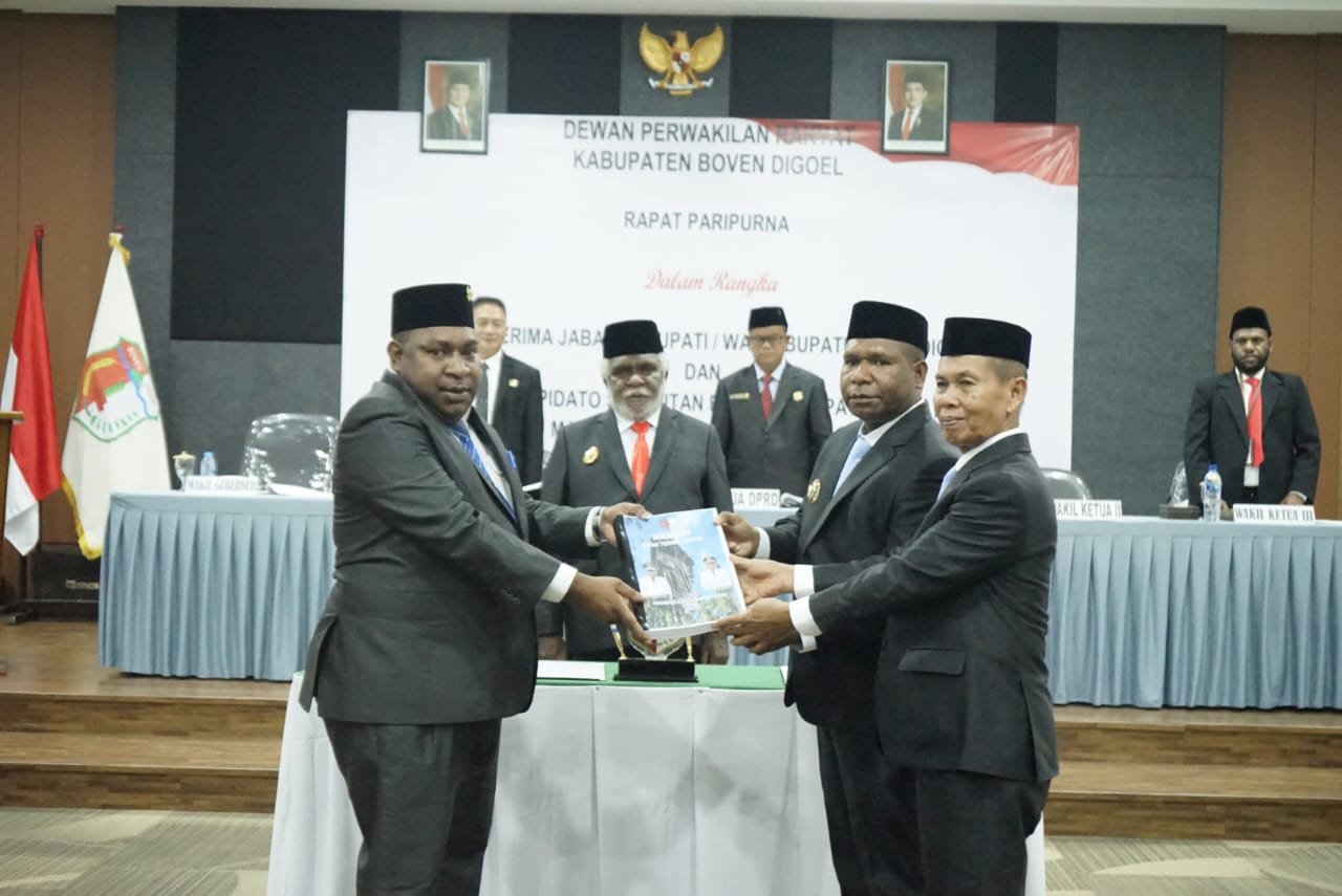 Wagub Paskalis Imadawa Harap Bupati dan Wakil Bupati Boven Digoel Terapkan Tiga Nilai Kepemimpinan - Gambar 4