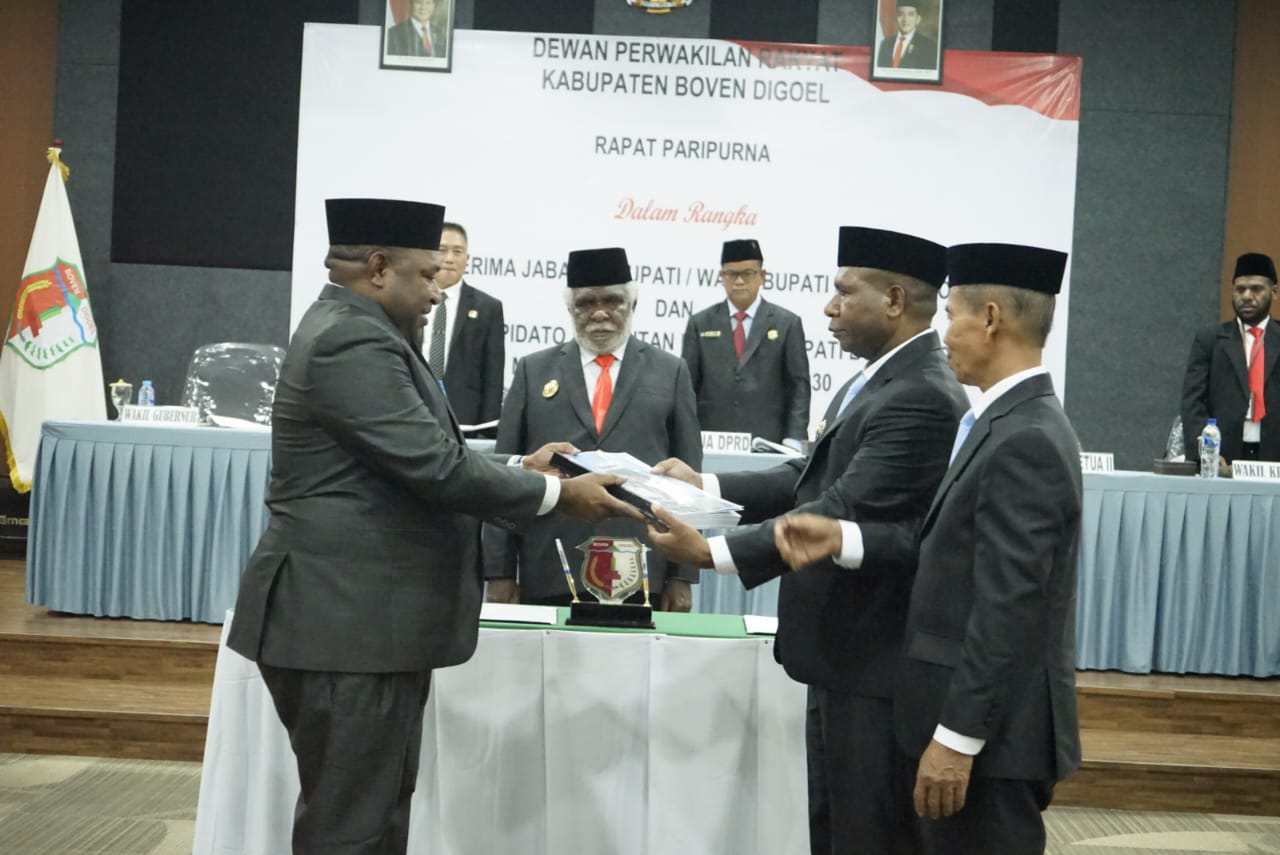 Wagub Paskalis Imadawa Harap Bupati dan Wakil Bupati Boven Digoel Terapkan Tiga Nilai Kepemimpinan - Gambar 5