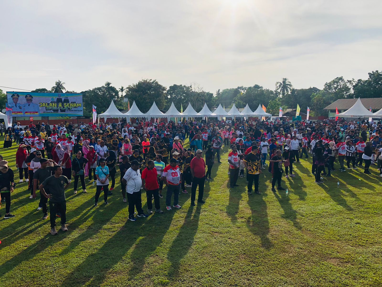 Sambut HUT ke-3 Papua Selatan: Jalan Santai, Senam Bersama, dan Pemeriksaan Kesehatan Gratis - Gambar 3