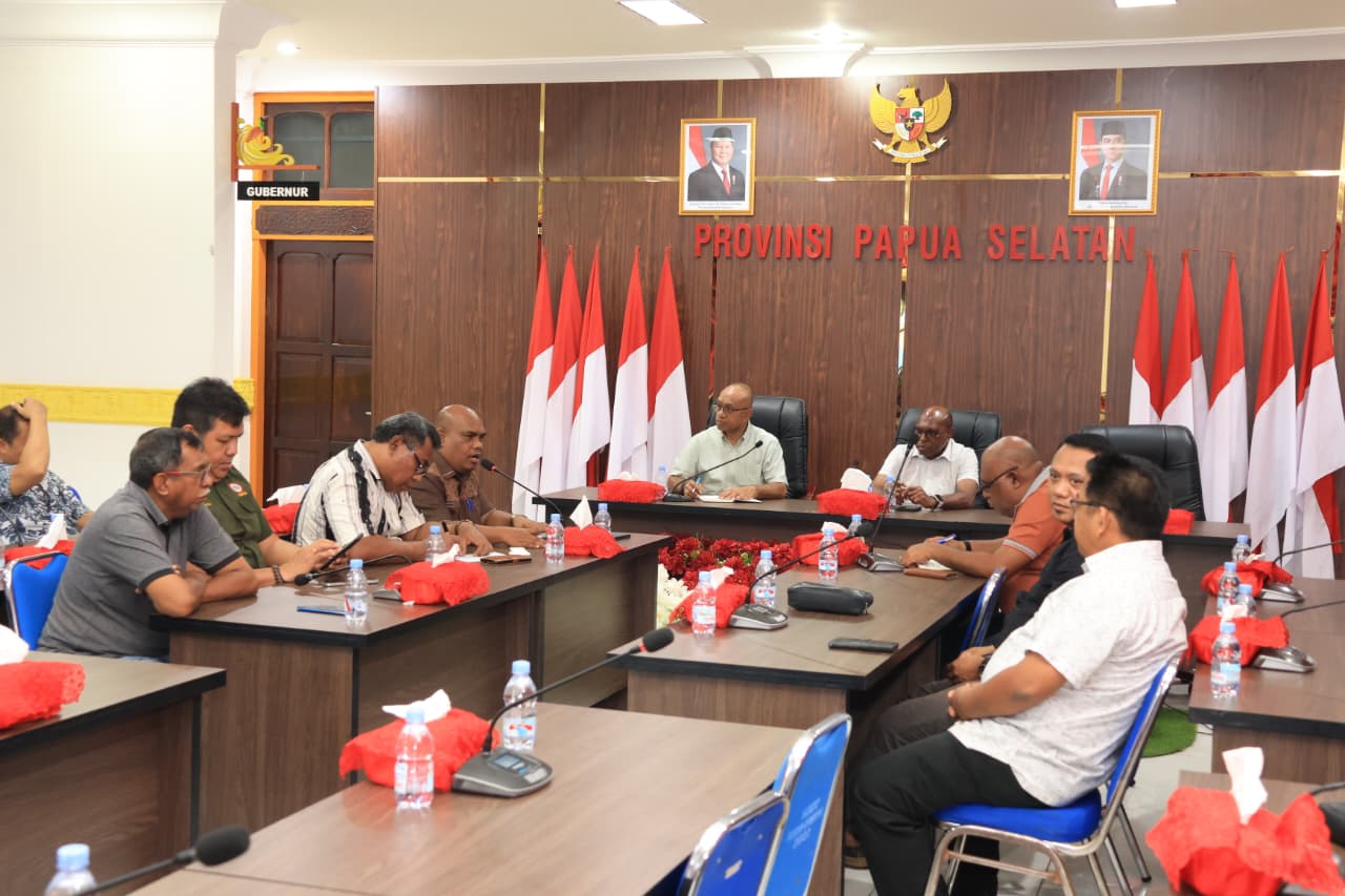 Pemprov Papua Selatan Gaungkan Gema Natal, Prioritaskan Pelayanan Warga, dan Gelar Parade 1 Desember 2025 - Gambar 4